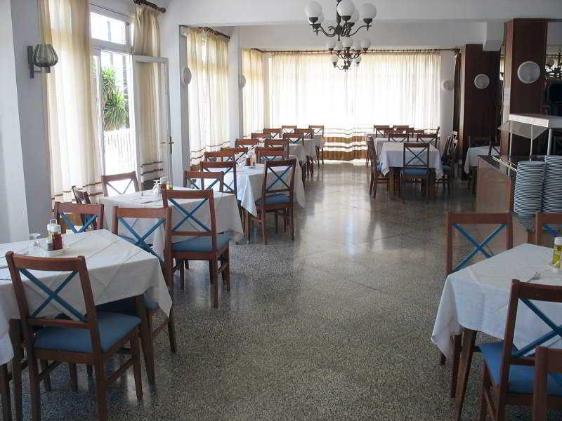 Hotel Goya Кала Милор Екстериор снимка