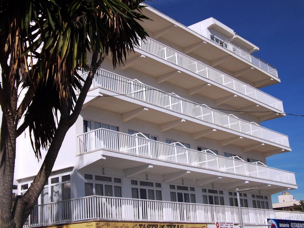 Hotel Goya Кала Милор Екстериор снимка